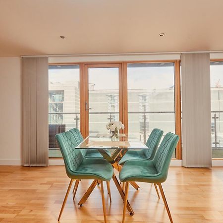 Central Leeds Dock Apt, Free Secure Parking! 2 Bed Exterior photo
