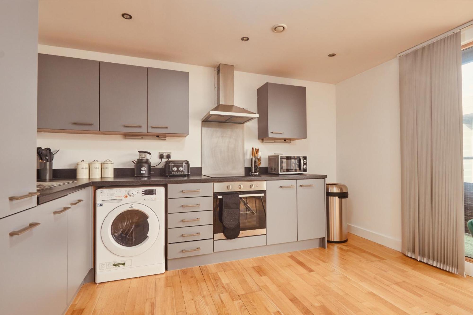 Central Leeds Dock Apt, Free Secure Parking! 2 Bed Exterior photo