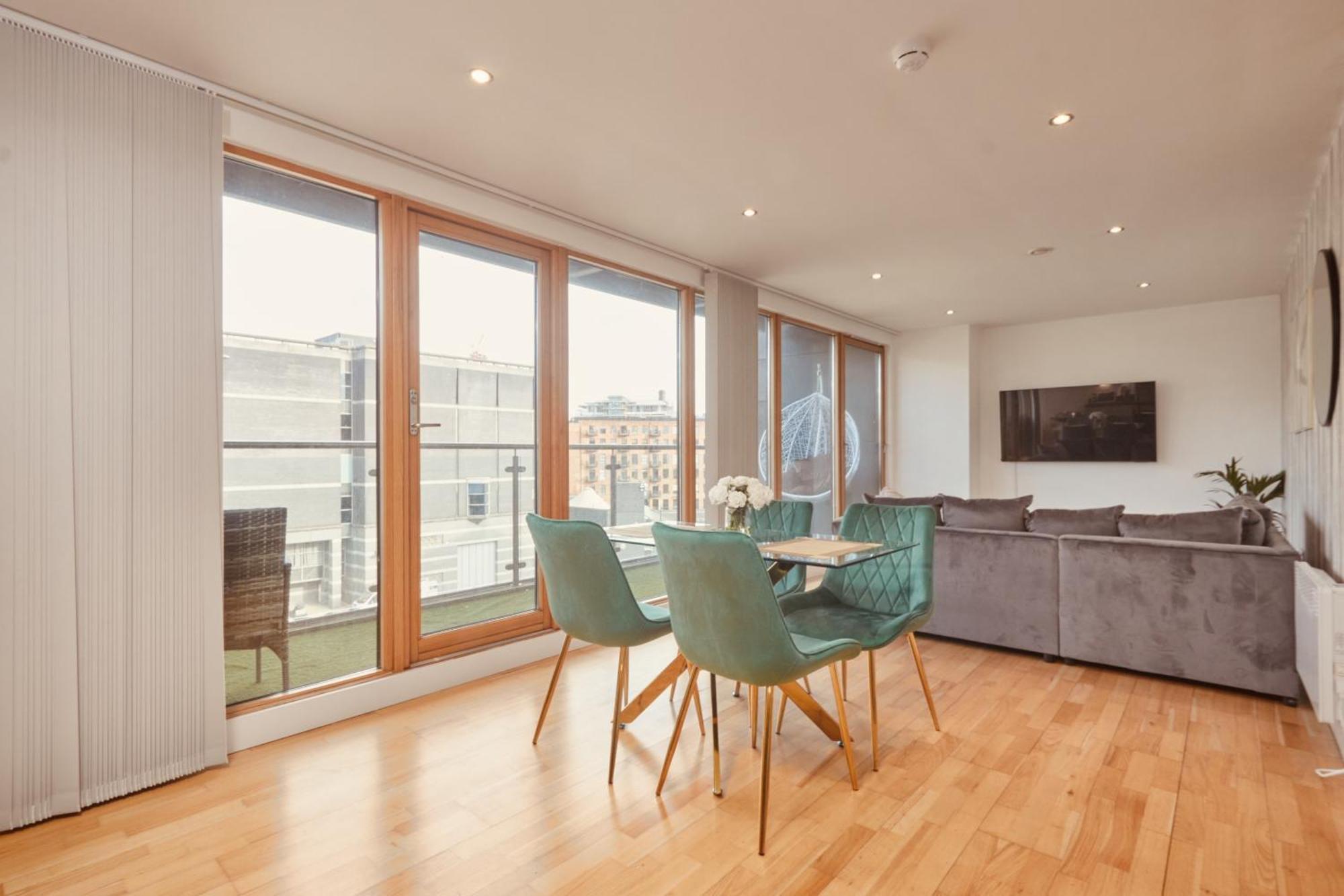 Central Leeds Dock Apt, Free Secure Parking! 2 Bed Exterior photo